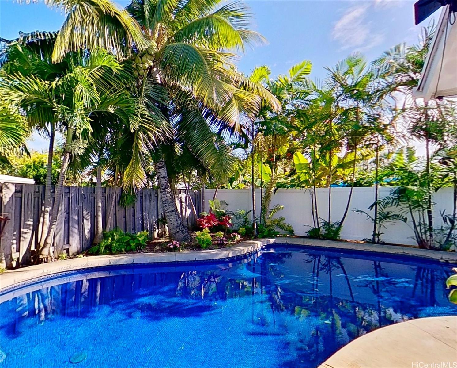 248  Aikane Street Aikahi Park, Kailua home - photo 9 of 24
