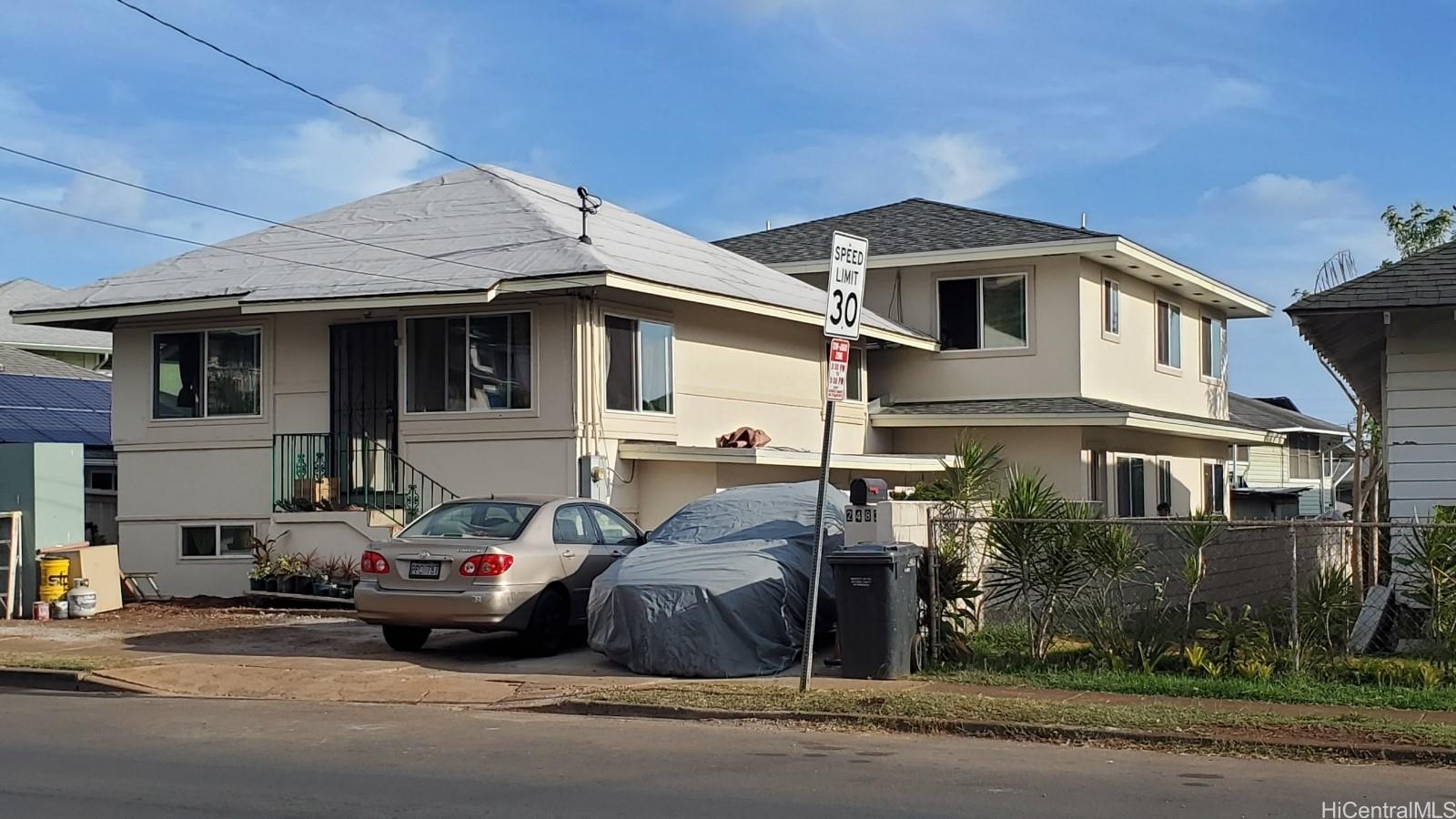 2483 School Street , Honolulu, Hi 96819 Kalihilower