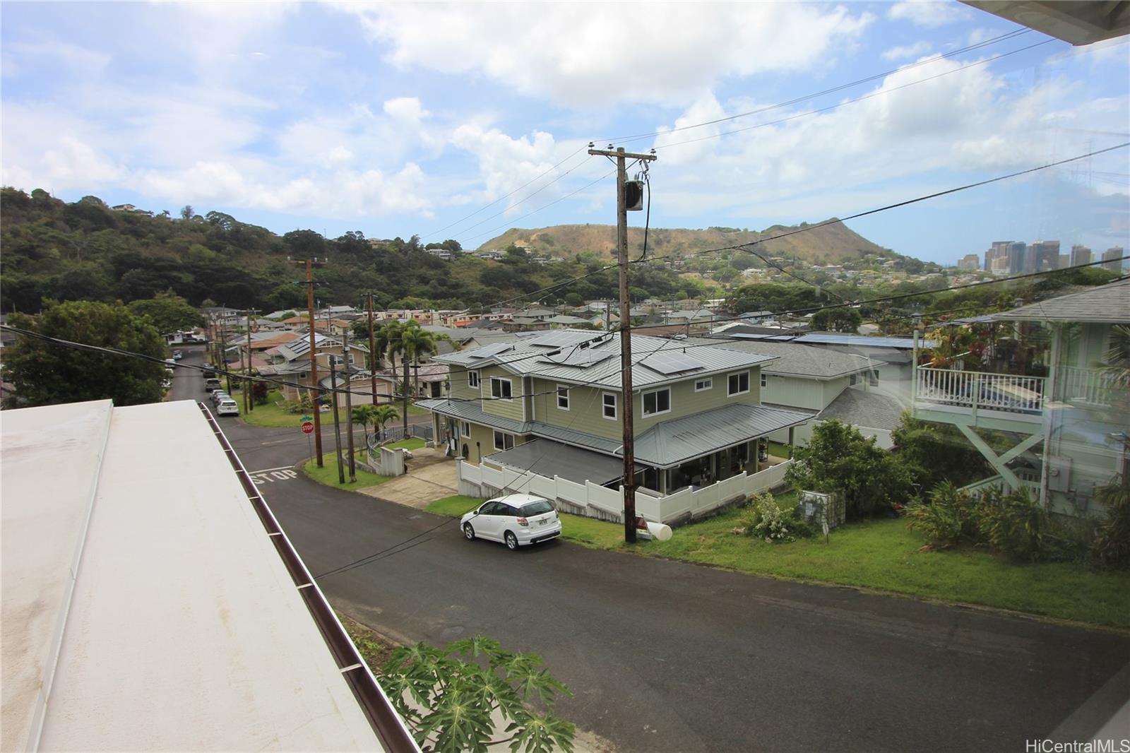 2485  Booth Road Pauoa Valley, Honolulu home - photo 4 of 24