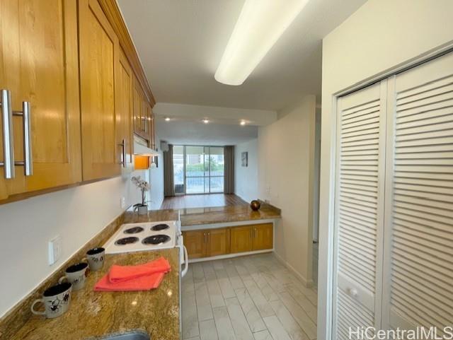 Iolani condo # 604, Honolulu, Hawaii - photo 4 of 23