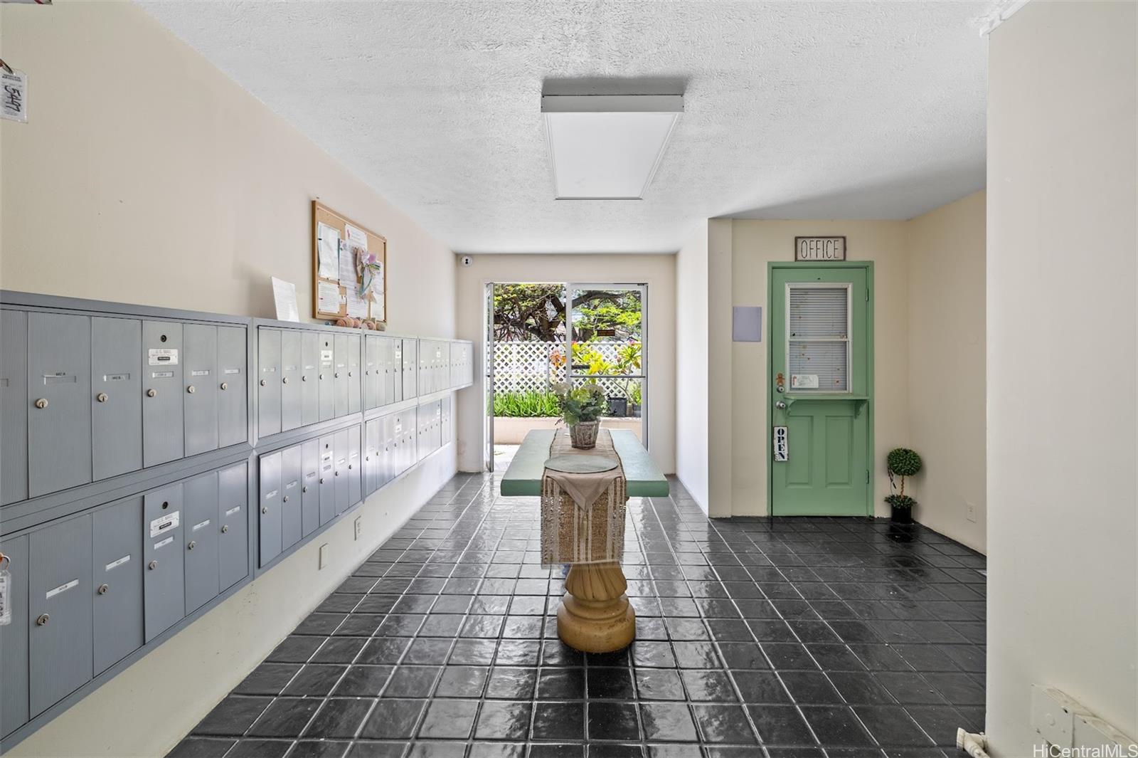 Pacific Islander condo # 503, Honolulu, Hawaii - photo 11 of 11