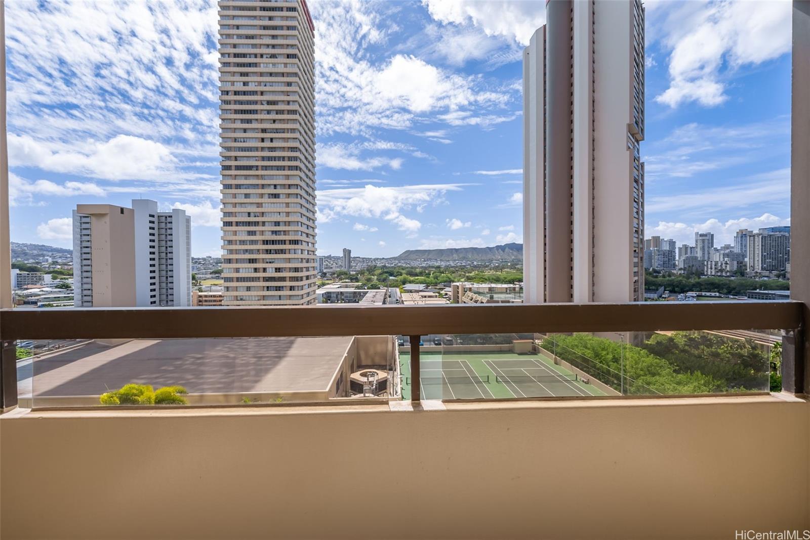 Iolani Court Plaza condo # 1107, Honolulu, Hawaii - photo 12 of 25