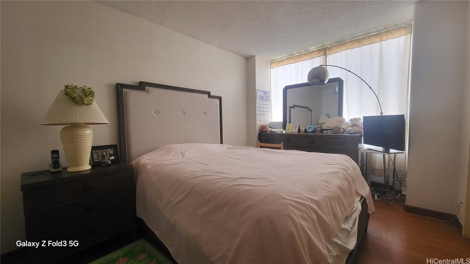 Iolani Court Plaza condo # 1600, Honolulu, Hawaii - photo 5 of 16