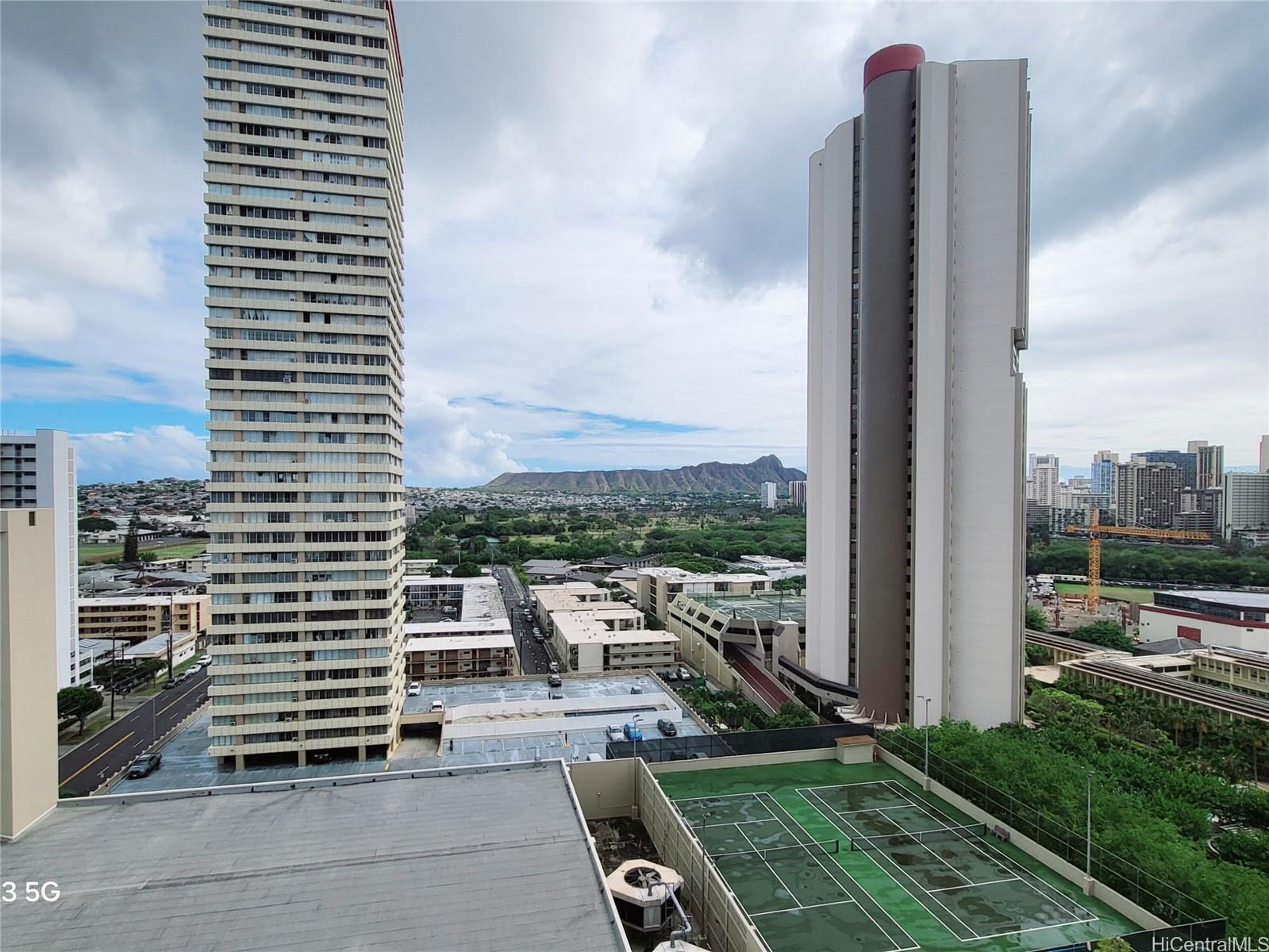 Iolani Court Plaza condo # 1603, Honolulu, Hawaii - photo 15 of 23