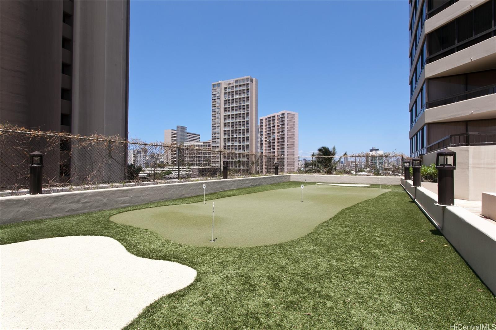 Iolani Court Plaza condo # 2008, Honolulu, Hawaii - photo 12 of 17