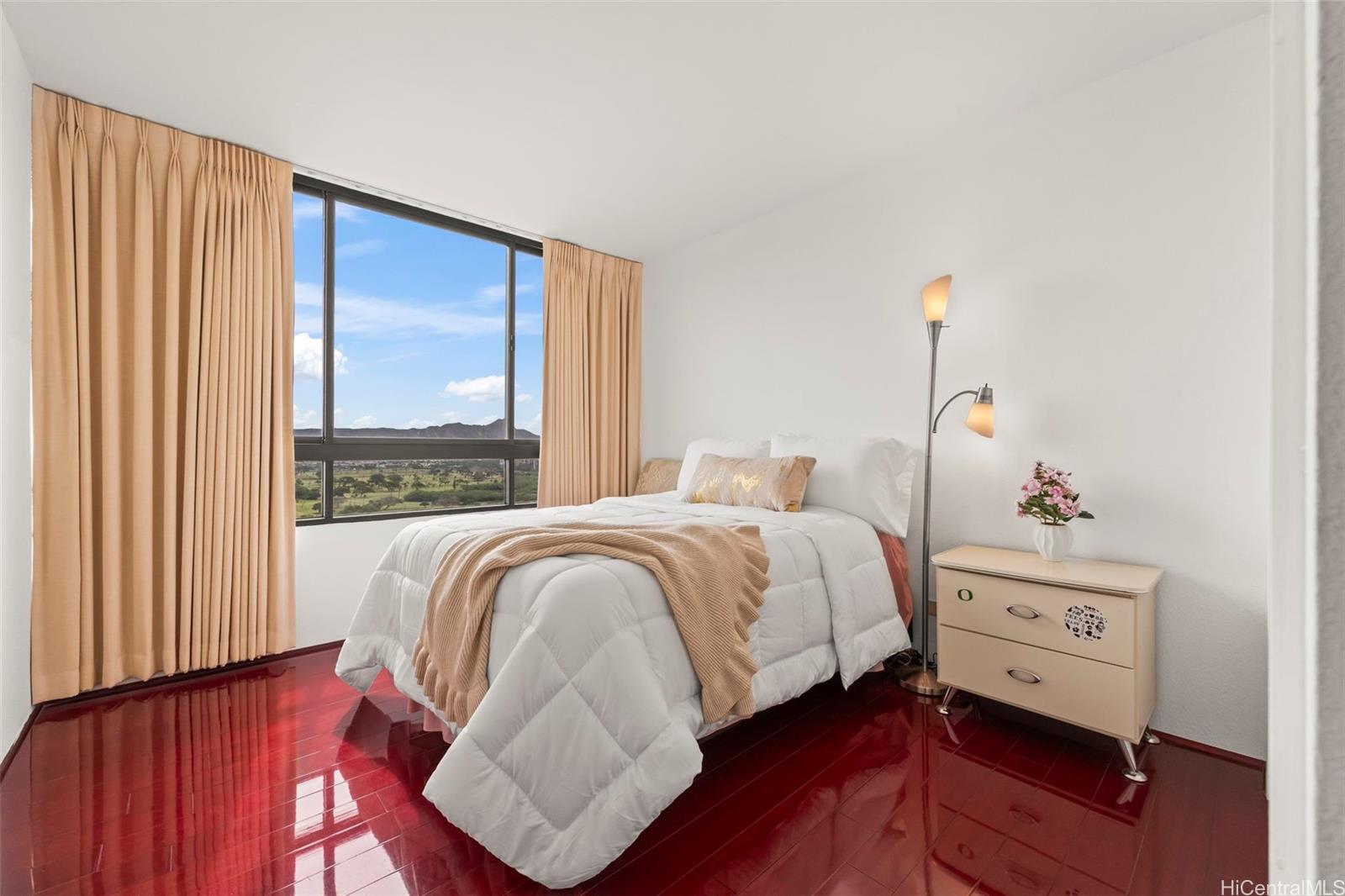 Iolani Court Plaza condo # 2201, Honolulu, Hawaii - photo 9 of 25