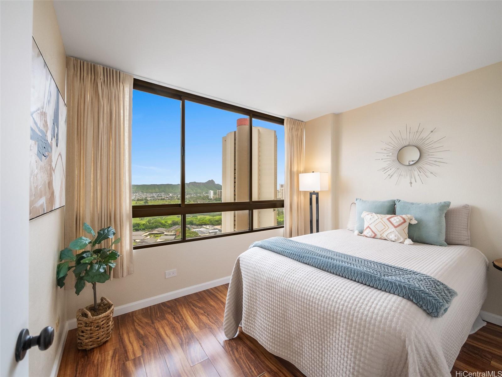 Iolani Court Plaza condo # 2703, Honolulu, Hawaii - photo 14 of 25