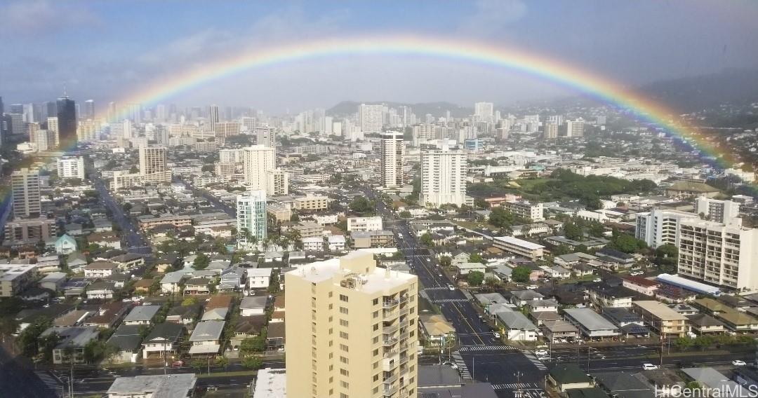 Iolani Court Plaza condo # 3506, Honolulu, Hawaii - photo 21 of 23