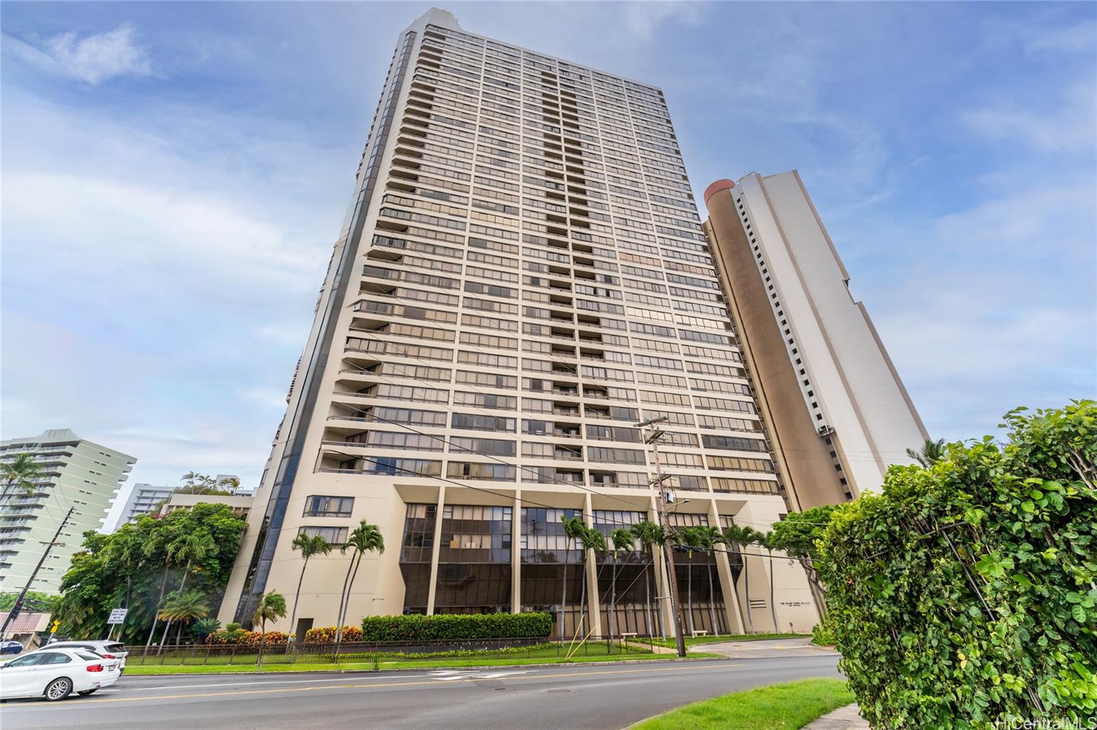 Iolani Court Plaza condo # 3801, Honolulu, Hawaii - photo 25 of 25