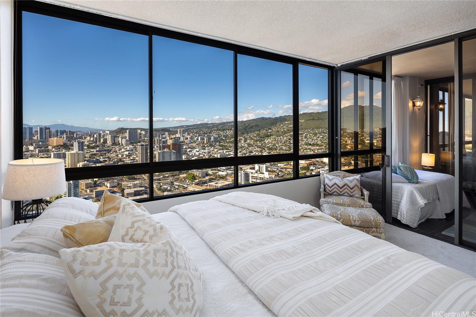 Iolani Court Plaza condo # 3804, Honolulu, Hawaii - photo 11 of 23