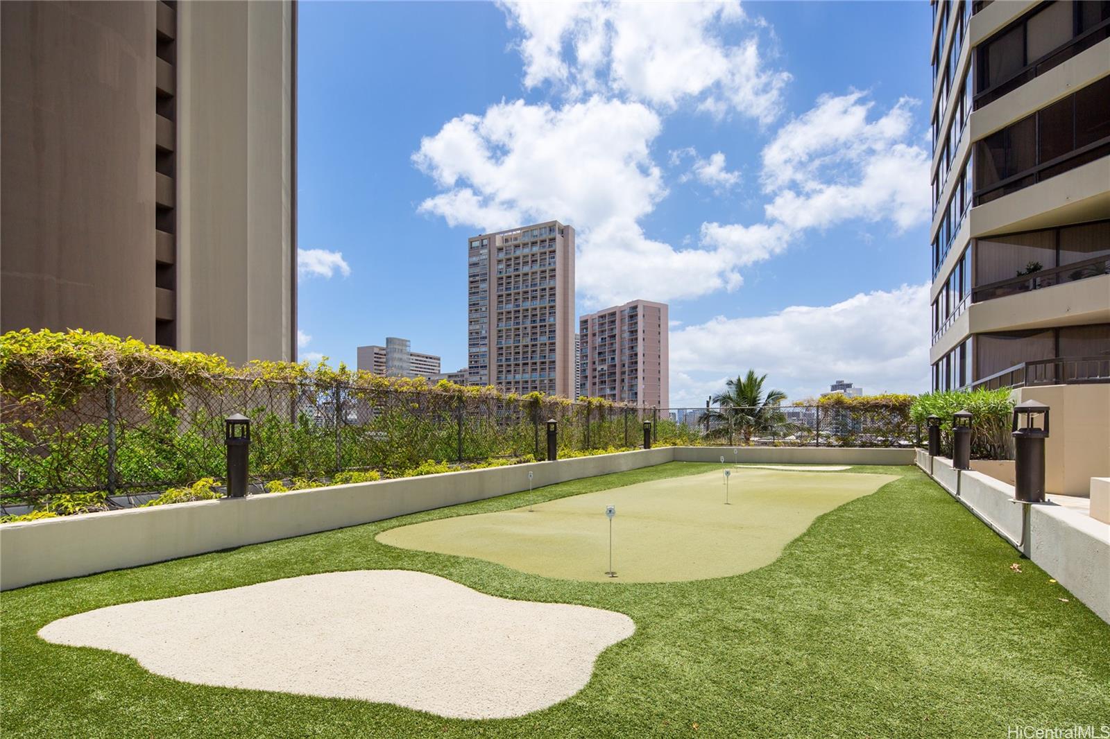 Iolani Court Plaza condo # 3804, Honolulu, Hawaii - photo 22 of 23