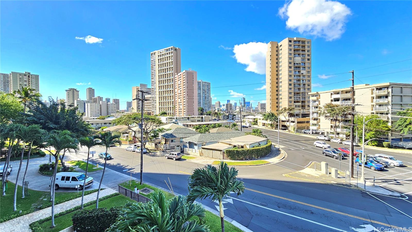 Iolani Court Plaza condo # 401, Honolulu, Hawaii - photo 9 of 25