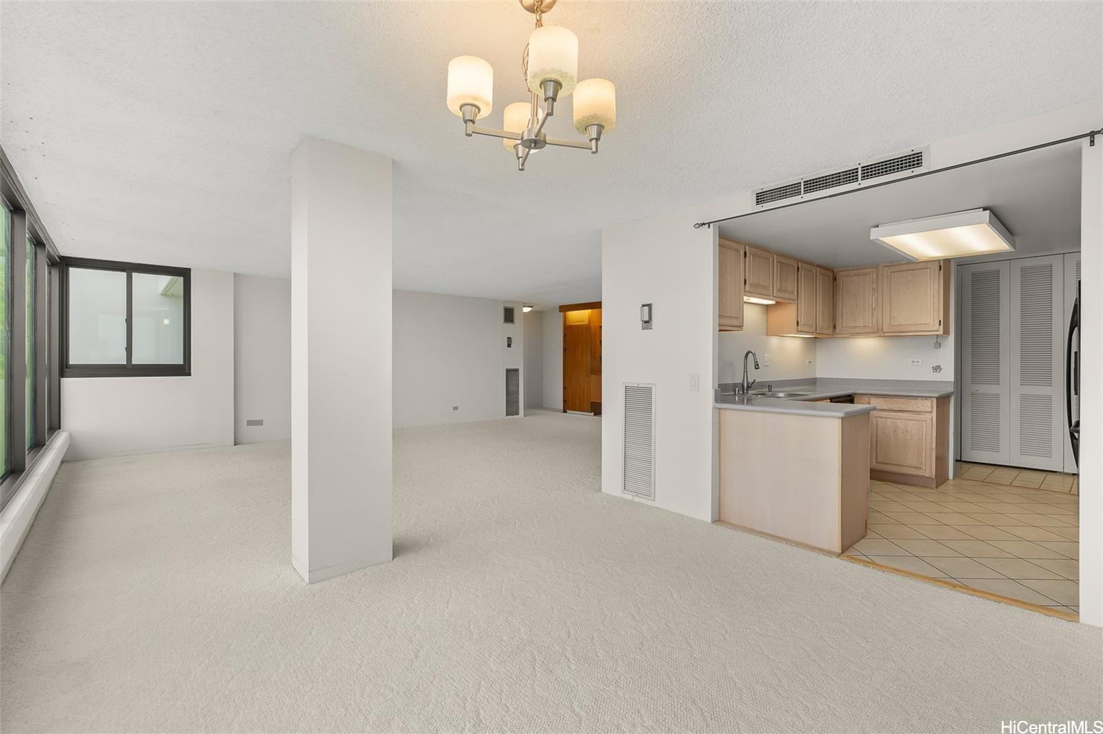 250 Kawaihae Street Honolulu - Rental - photo 2 of 21