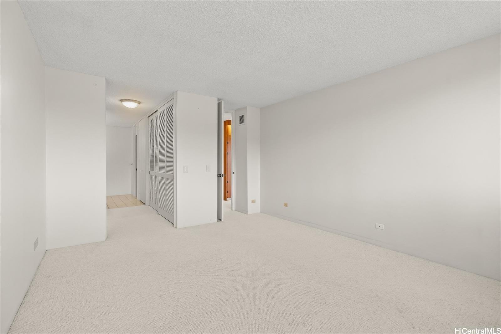 250 Kawaihae Street Honolulu - Rental - photo 11 of 21