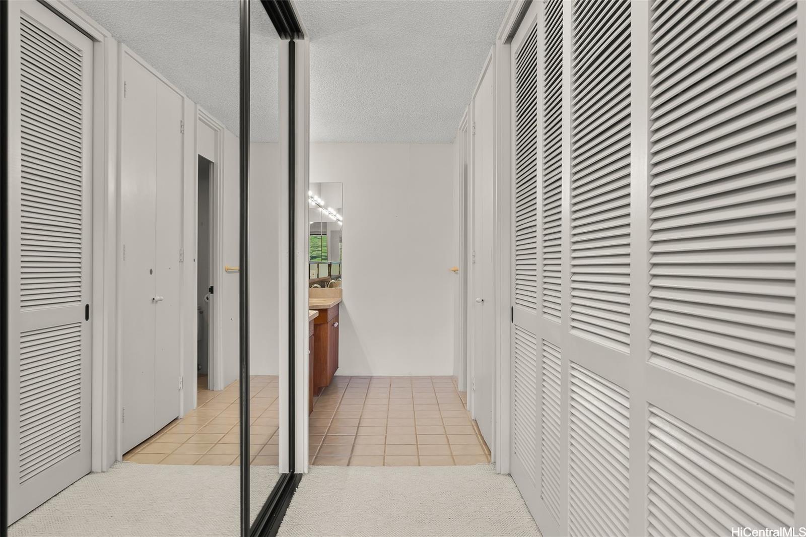 250 Kawaihae Street Honolulu - Rental - photo 12 of 21