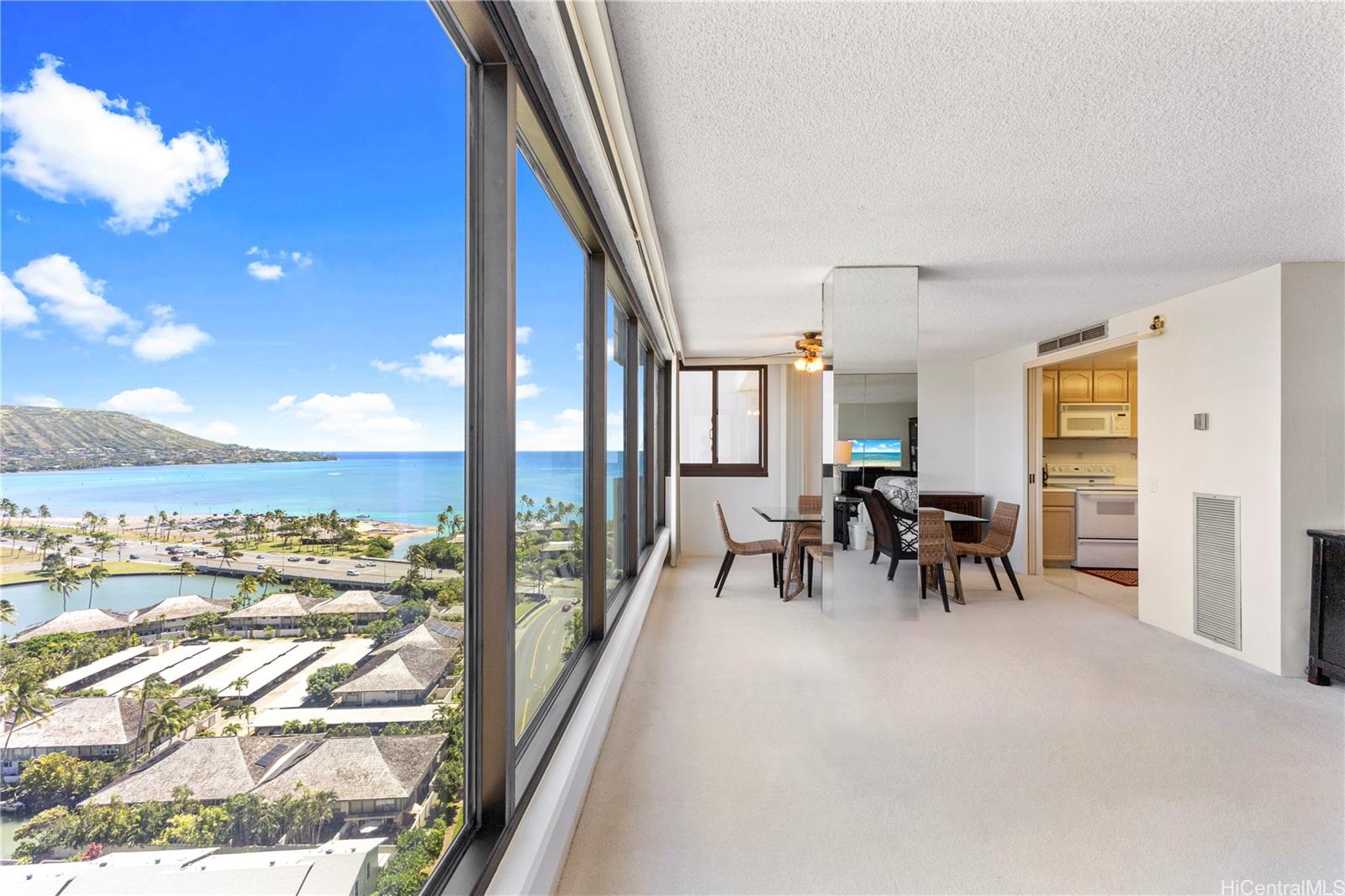 Mt Terrace condo # 16D, Honolulu, Hawaii - photo 6 of 25