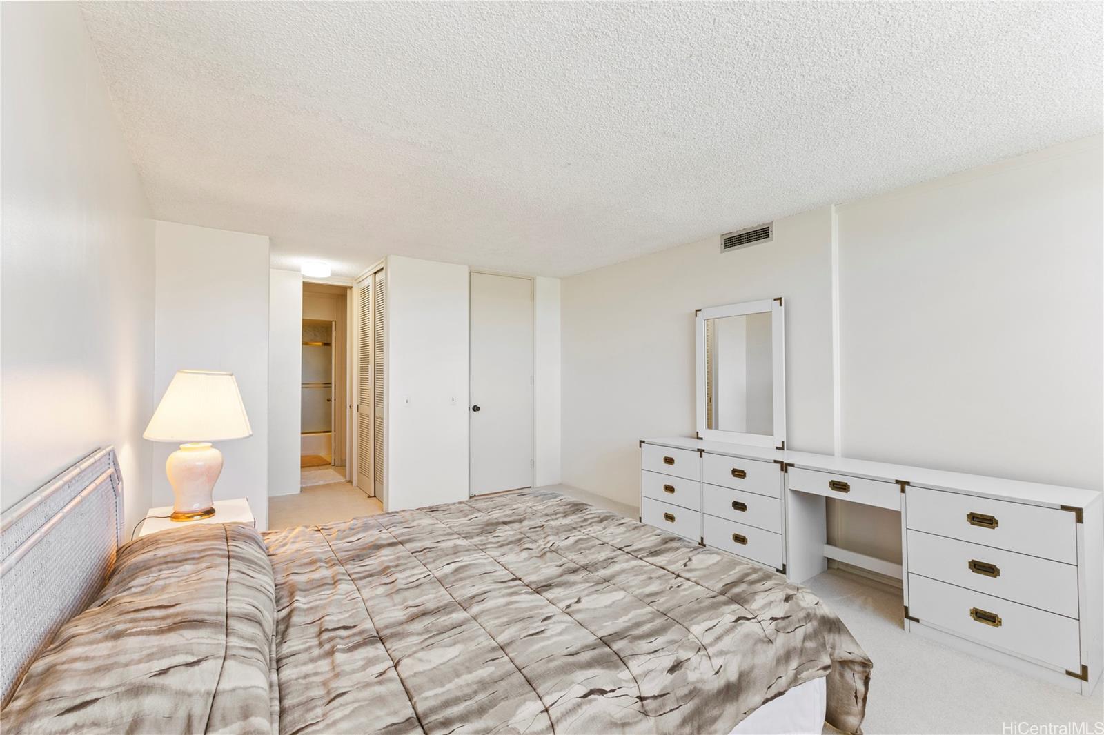 Mt Terrace condo # 16D, Honolulu, Hawaii - photo 10 of 25