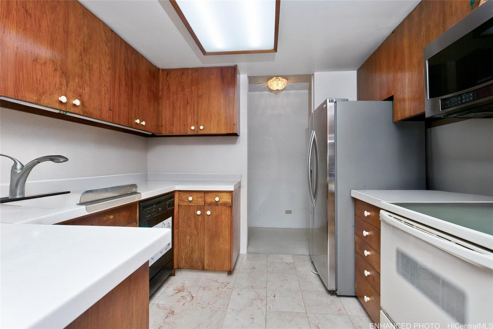 Mt Terrace condo # 2E, Honolulu, Hawaii - photo 9 of 18