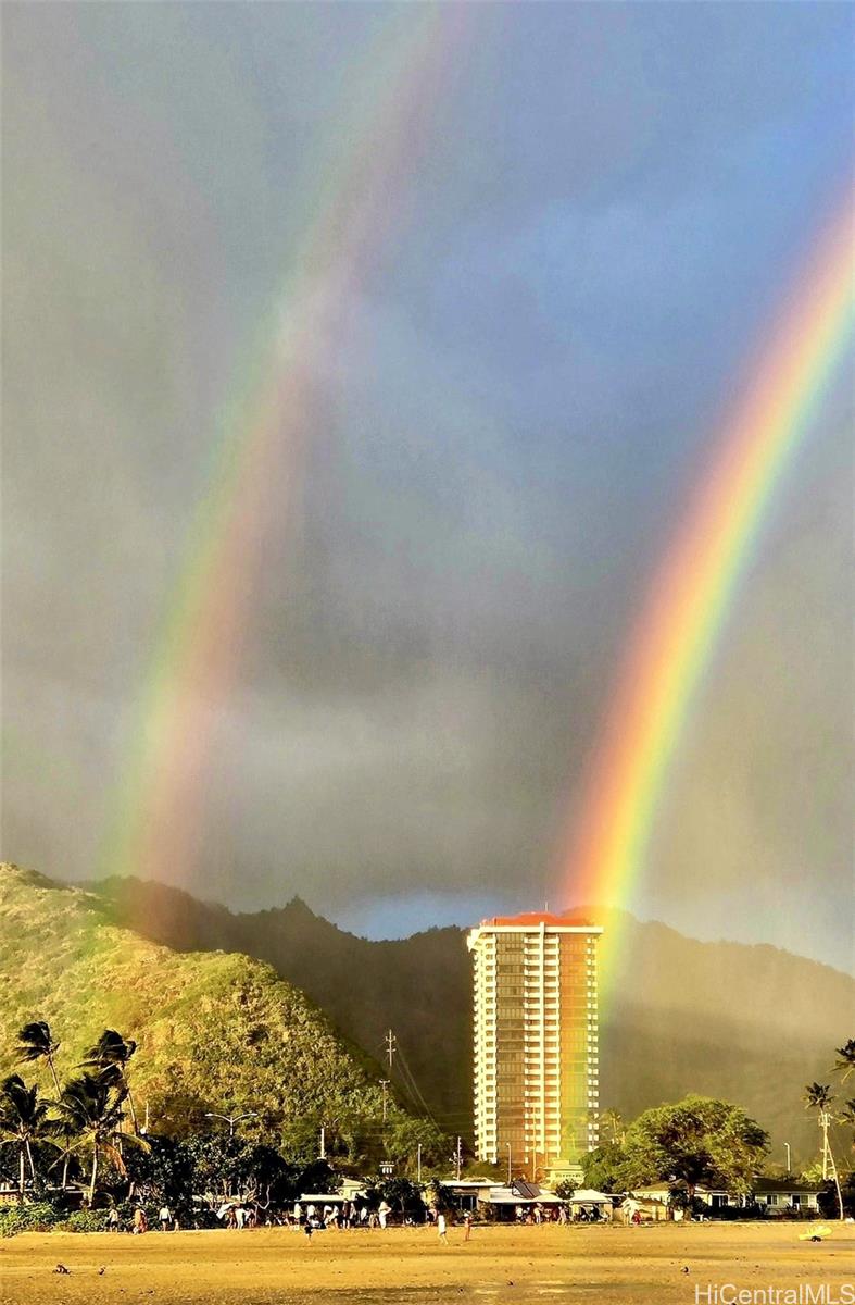 Mt Terrace condo # 8B, Honolulu, Hawaii - photo 2 of 24