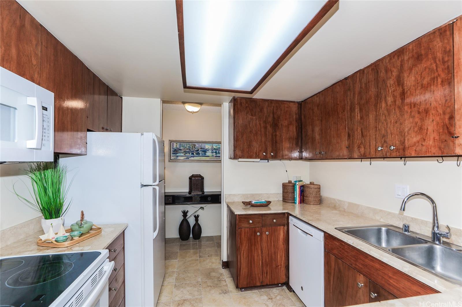 Mt Terrace condo # 8B, Honolulu, Hawaii - photo 11 of 24