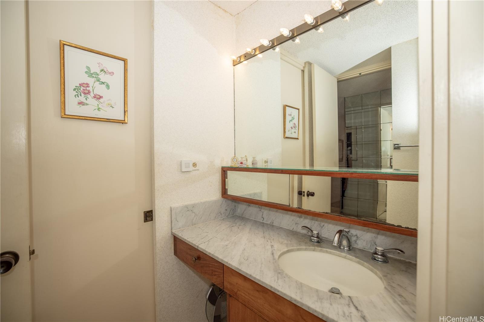 Mt Terrace condo # 8D, Honolulu, Hawaii - photo 11 of 17