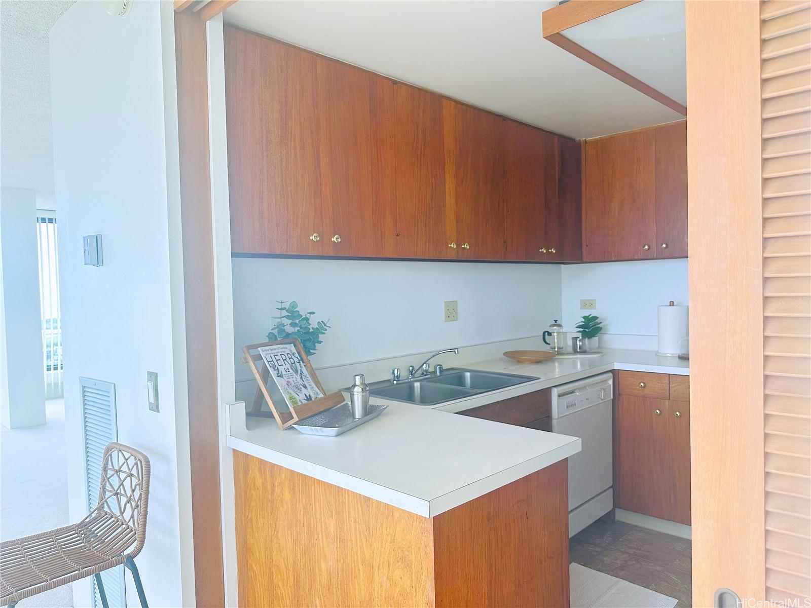 Mt Terrace condo # 9A, Honolulu, Hawaii - photo 20 of 23