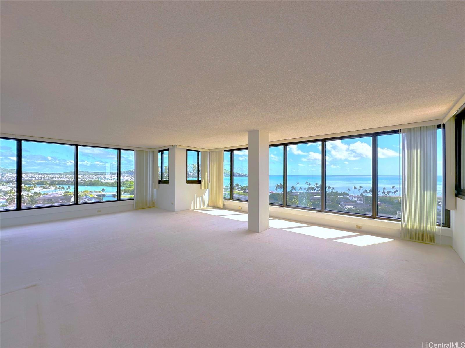 Mt Terrace condo # 9A, Honolulu, Hawaii - photo 3 of 23