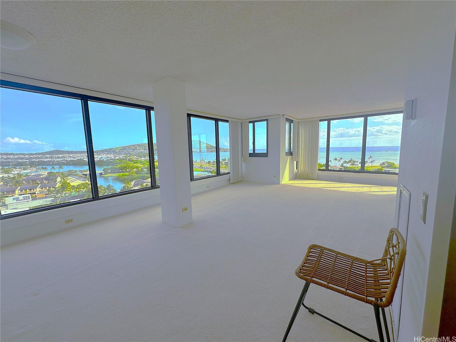 Mt Terrace condo # 9A, Honolulu, Hawaii - photo 5 of 23