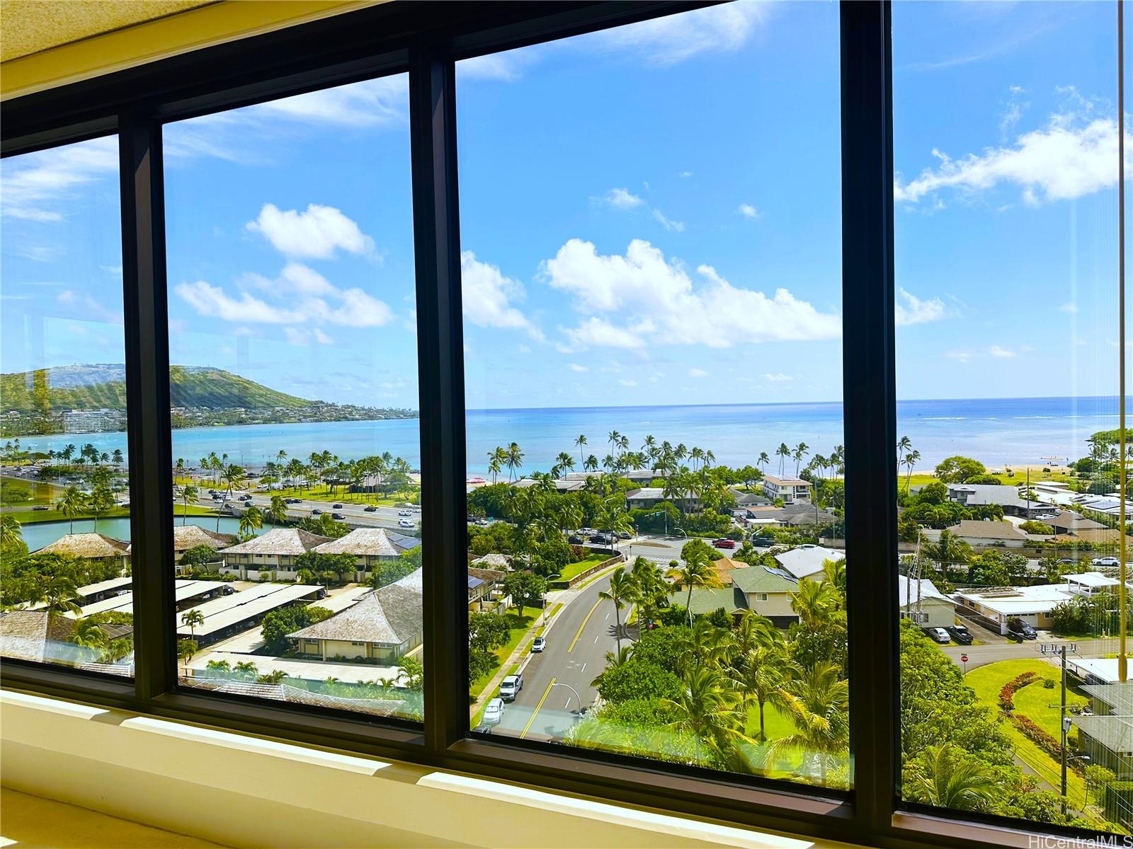 Mt Terrace condo # 9A, Honolulu, Hawaii - photo 6 of 23