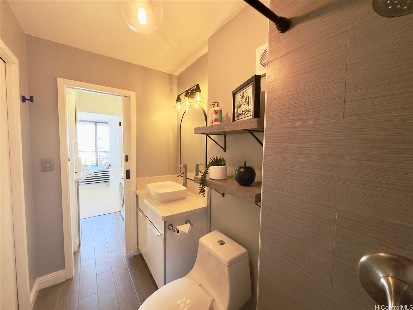 250 Ohua condo # 10A, Honolulu, Hawaii - photo 15 of 25