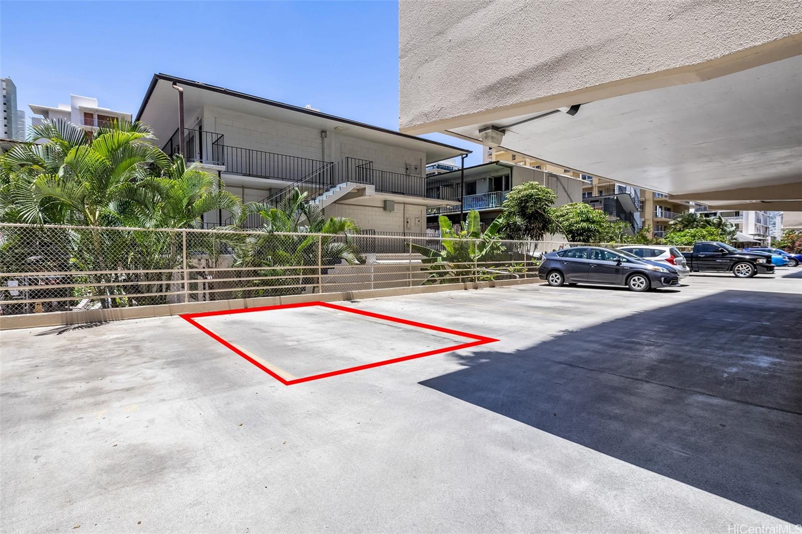 250 Ohua condo # 1B, Honolulu, Hawaii - photo 24 of 25