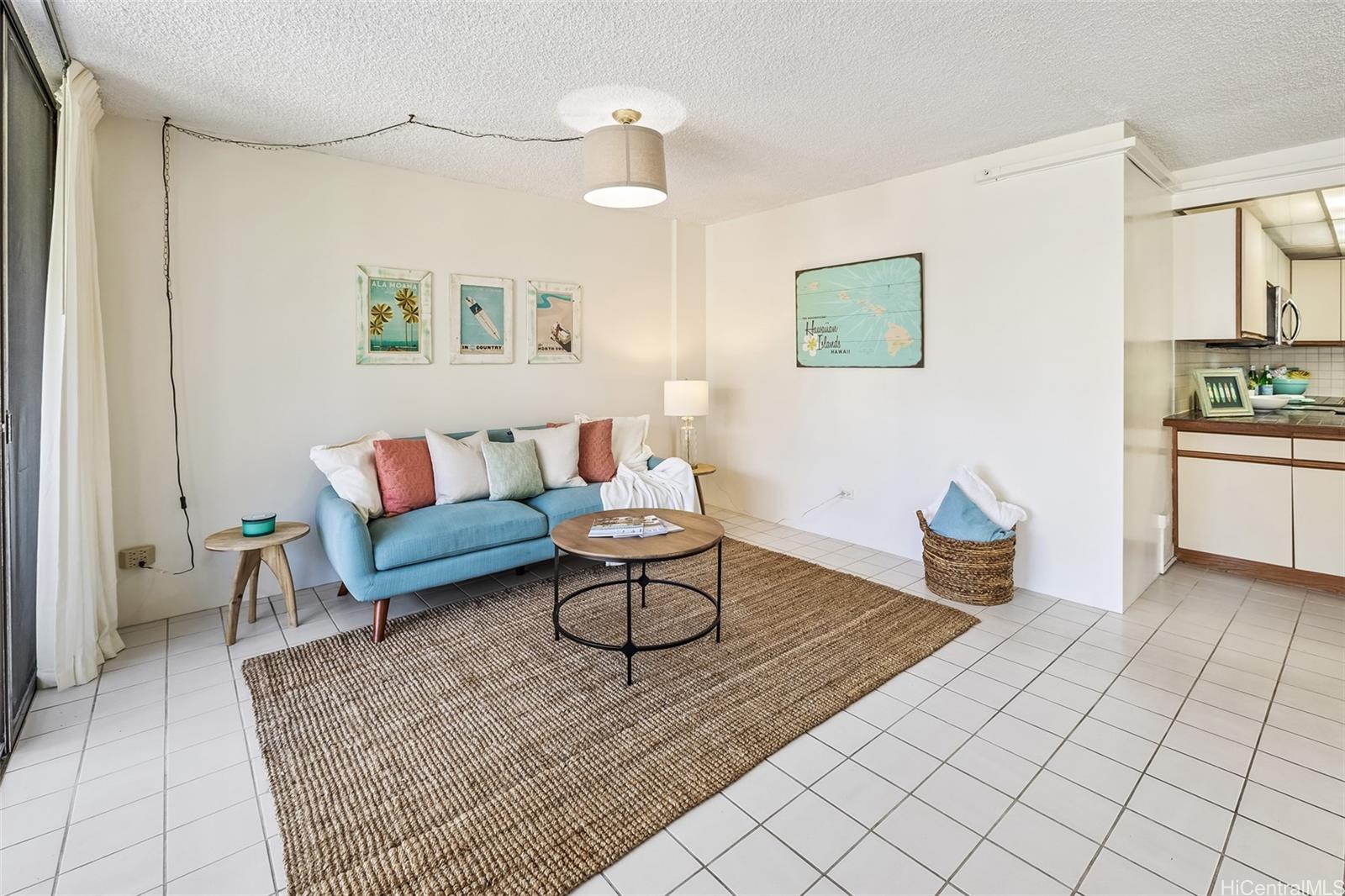 250 Ohua condo # 1B, Honolulu, Hawaii - photo 4 of 25