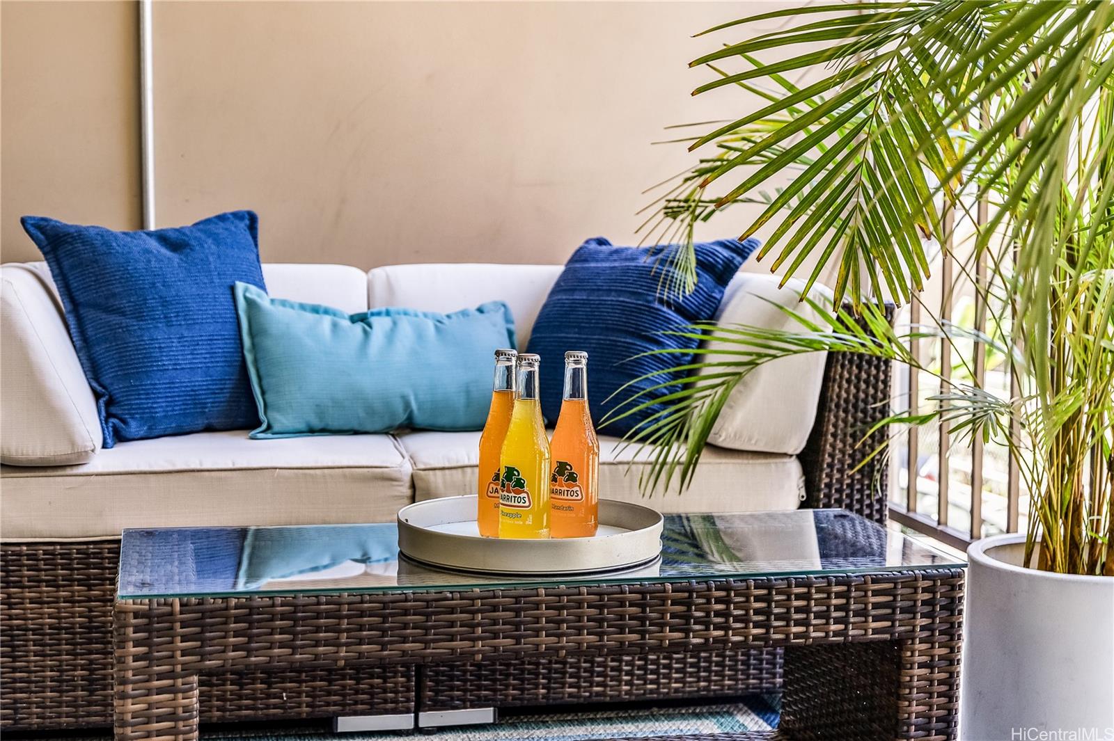 250 Ohua condo # 1B, Honolulu, Hawaii - photo 9 of 25