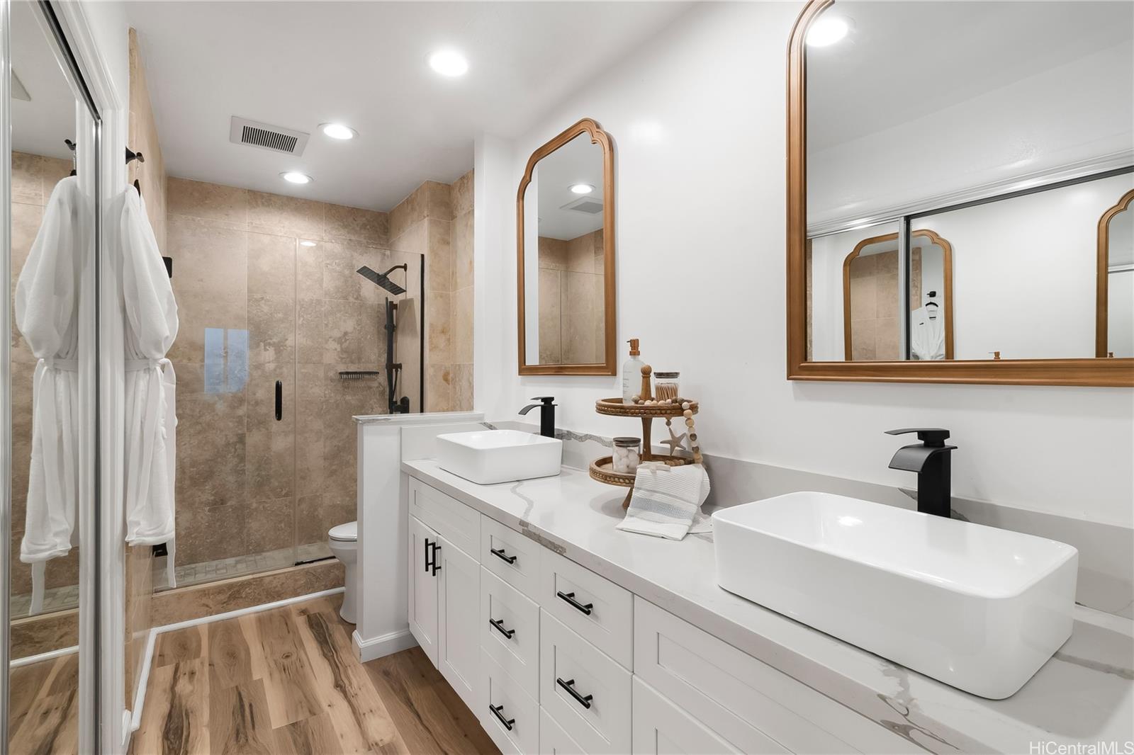 250 Opihikao Way townhouse # 751, Honolulu, Hawaii - photo 13 of 25