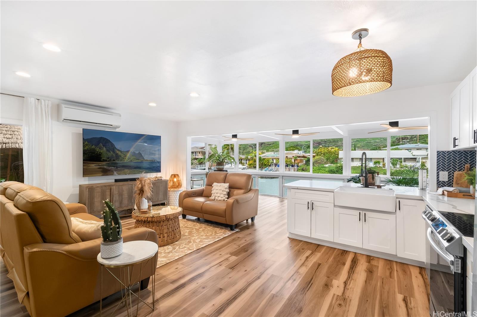 250 Opihikao Way townhouse # 751, Honolulu, Hawaii - photo 4 of 25