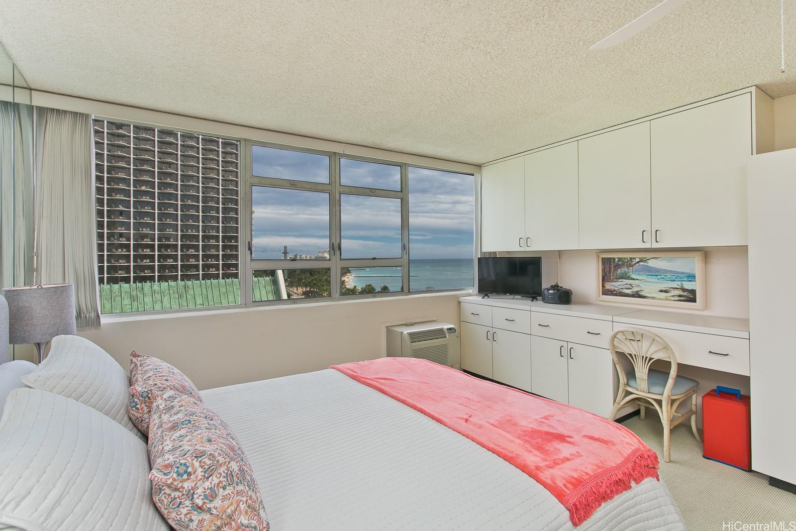 Foster Tower 1006, 2500 Kalakaua Ave, Honolulu Waikiki