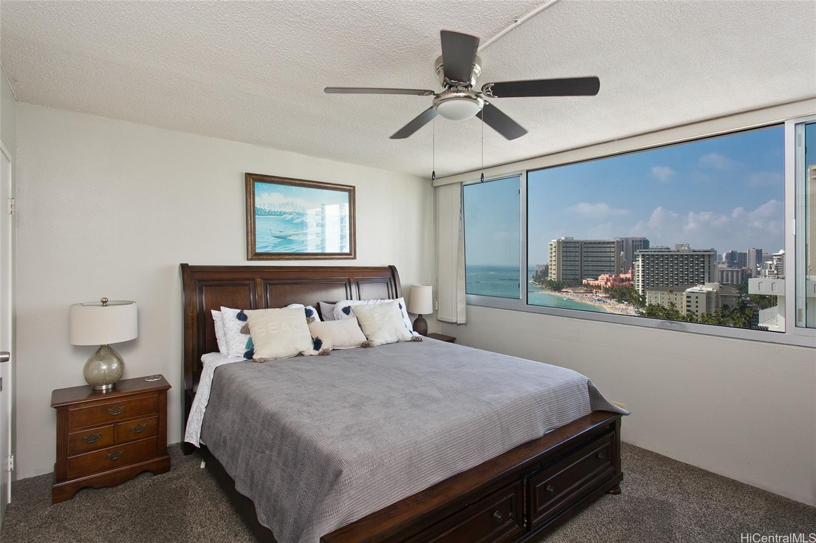 Foster Tower condo # 1803, Honolulu, Hawaii - photo 8 of 14