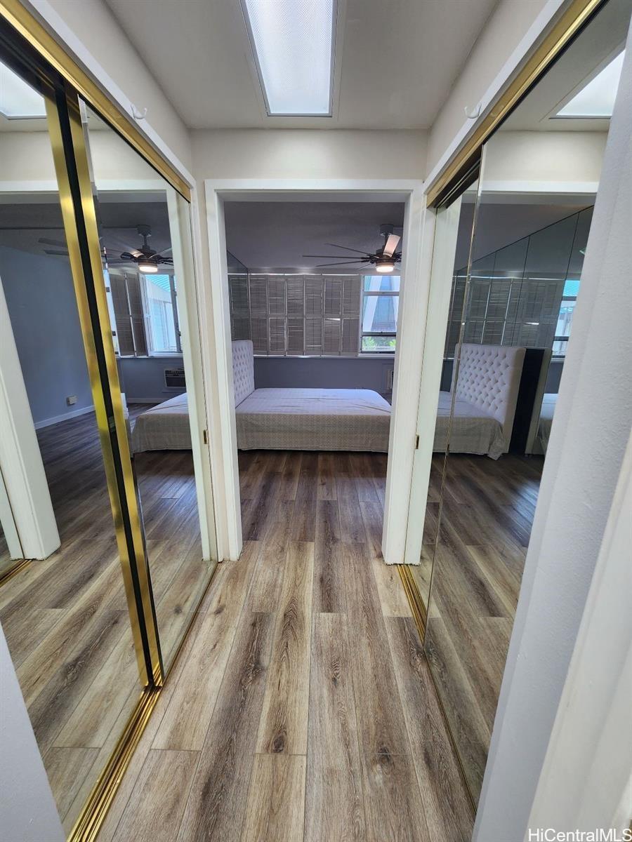 Foster Tower condo # 201, Honolulu, Hawaii - photo 5 of 12