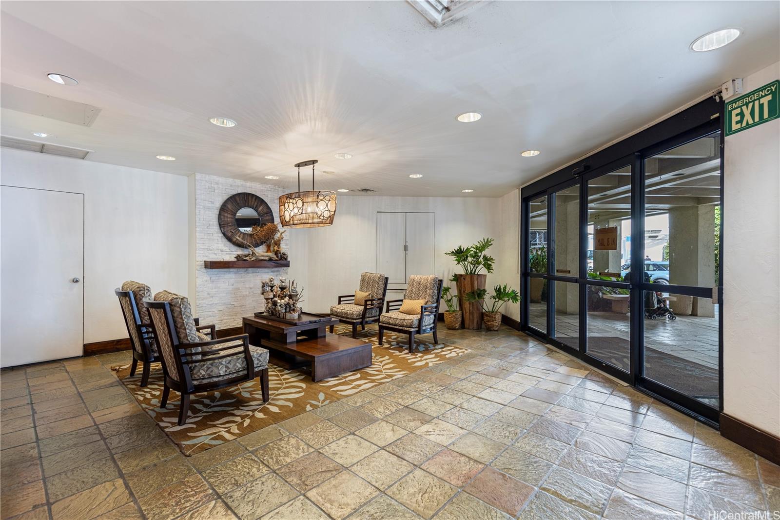 Foster Tower condo # 2202, Honolulu, Hawaii - photo 21 of 25