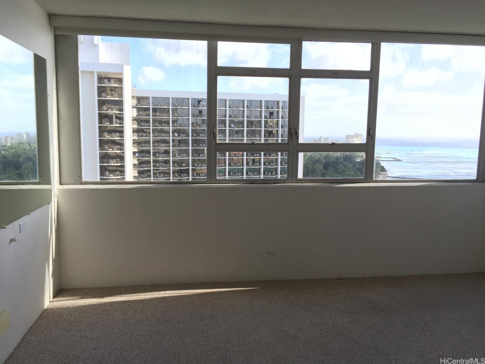 2500 Kalakaua Ave Honolulu - Rental - photo 2 of 13