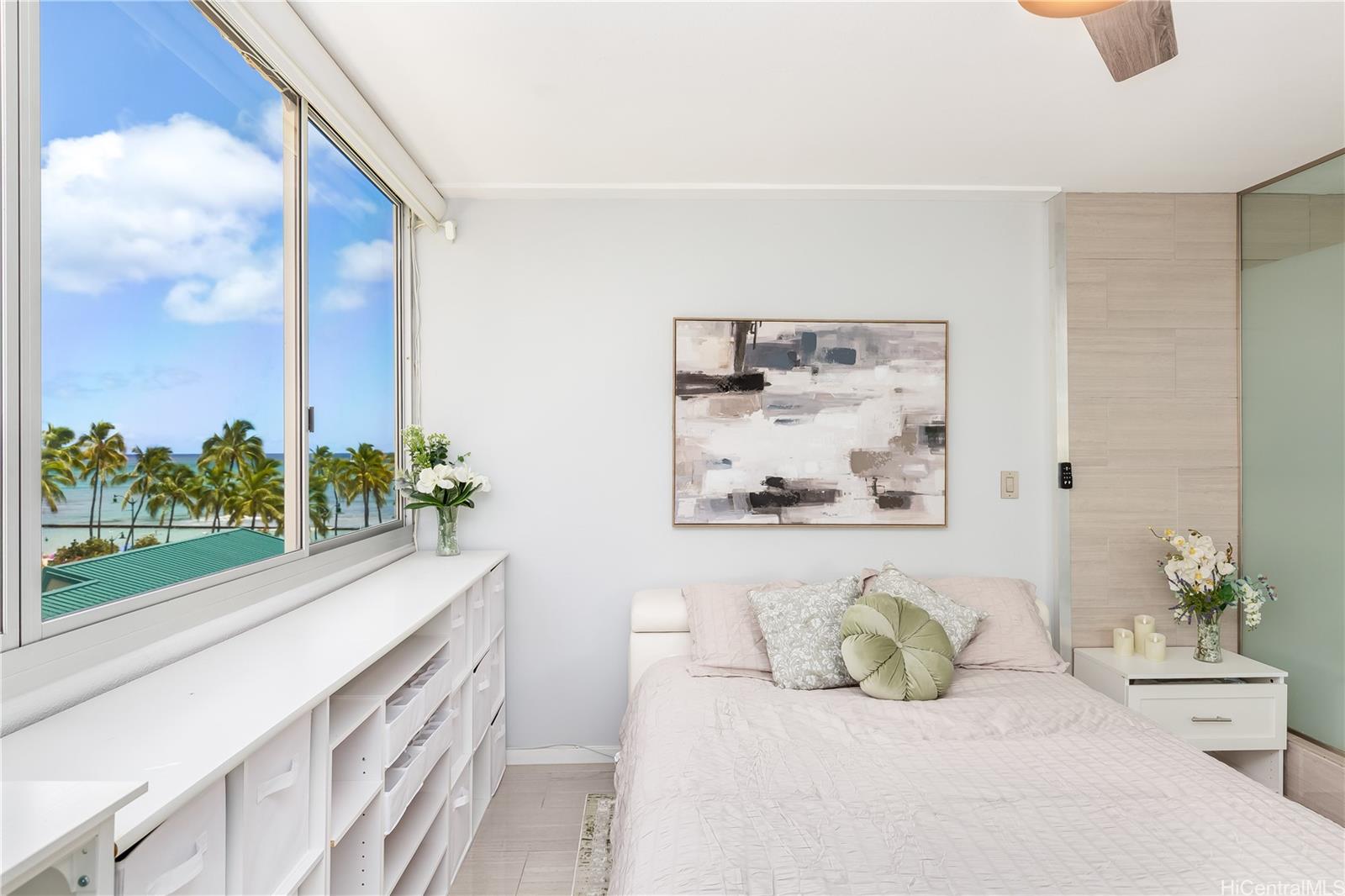 Foster Tower condo # 504, Honolulu, Hawaii - photo 2 of 25