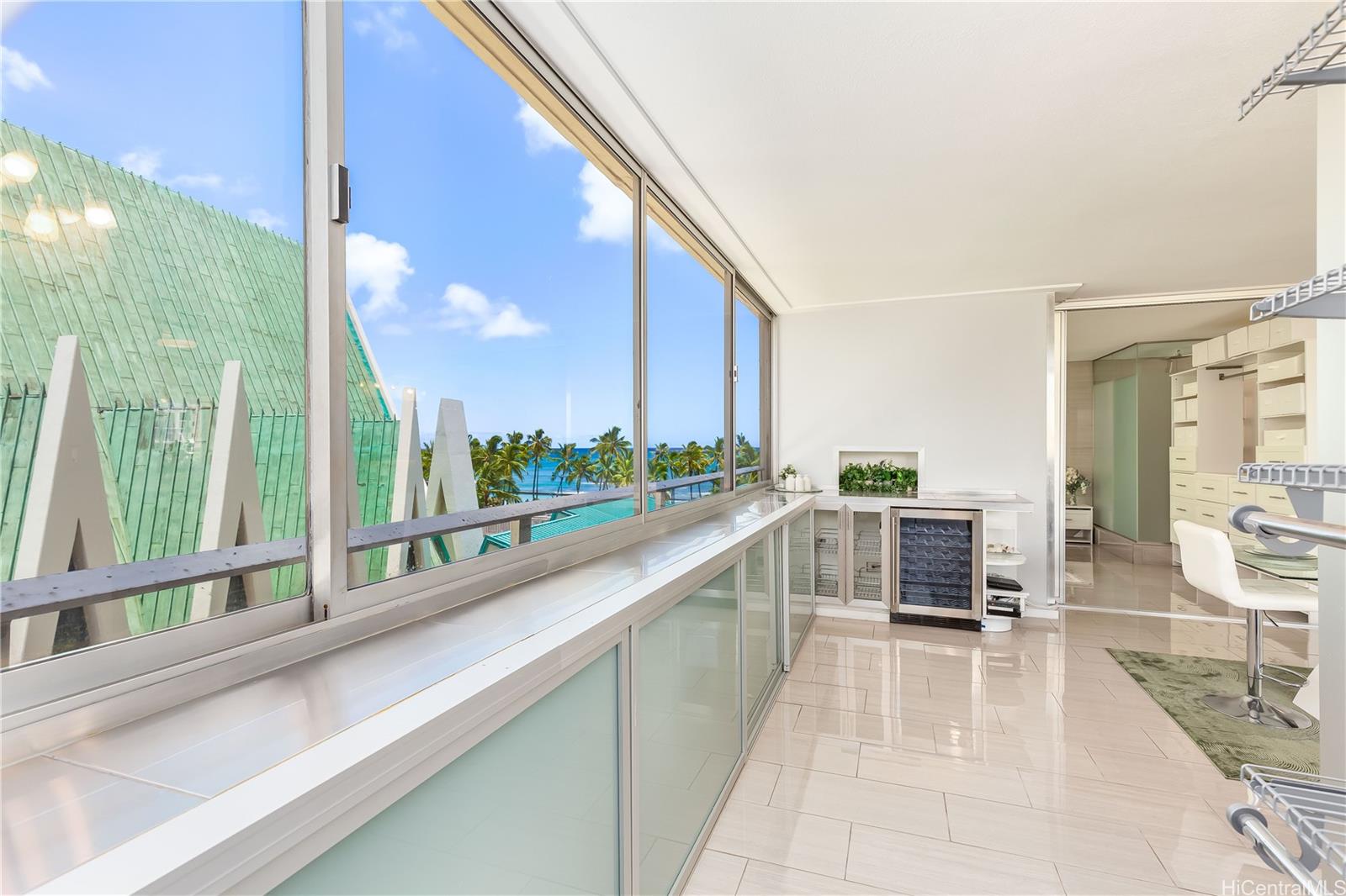 Foster Tower condo # 504, Honolulu, Hawaii - photo 16 of 25