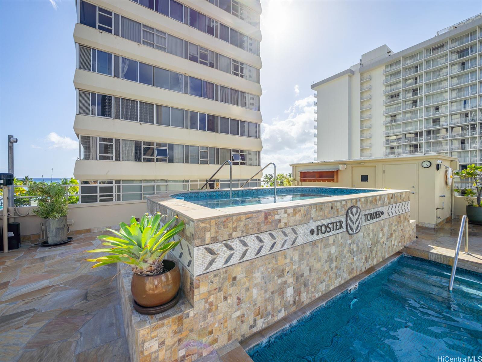 Foster Tower condo # 504, Honolulu, Hawaii - photo 23 of 25