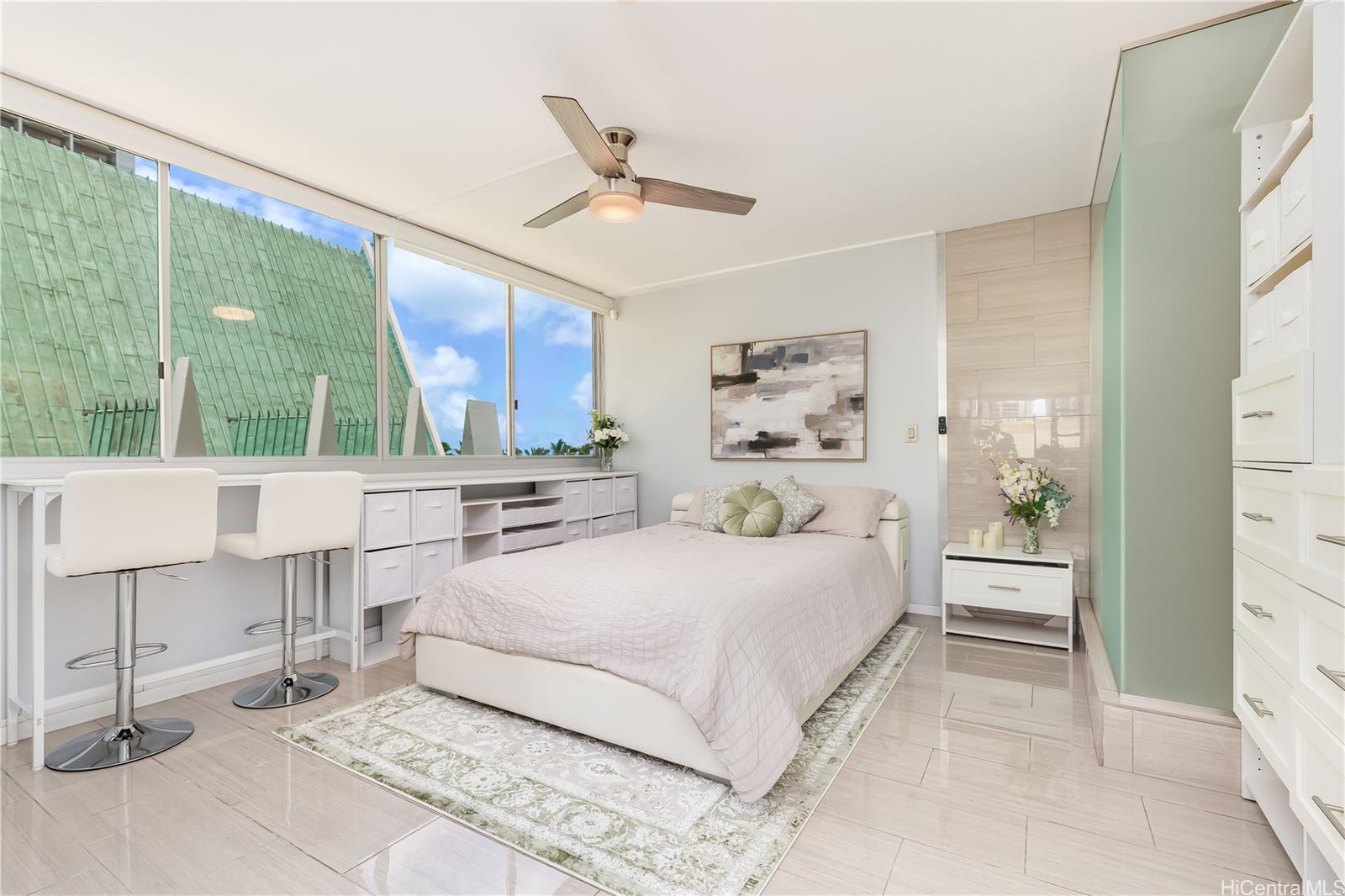 Foster Tower condo # 504, Honolulu, Hawaii - photo 9 of 25