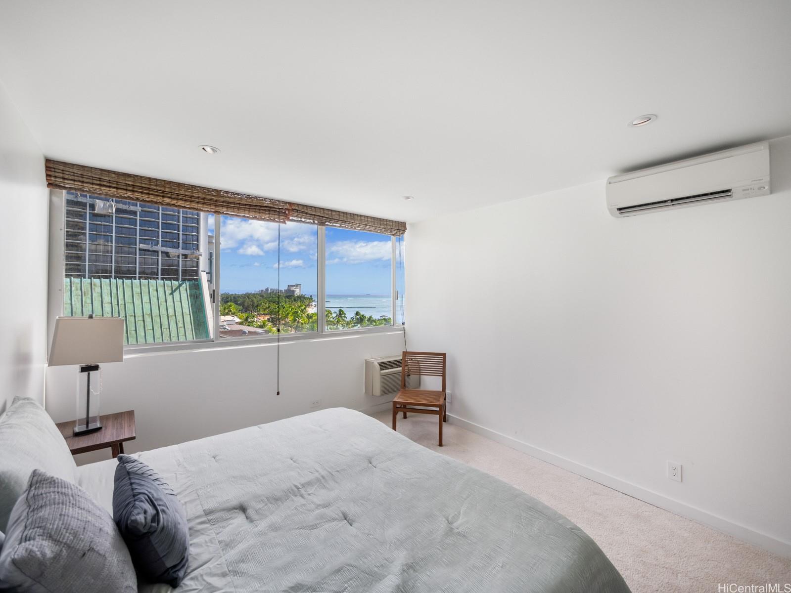 Foster Tower condo # 901, Honolulu, Hawaii - photo 9 of 25