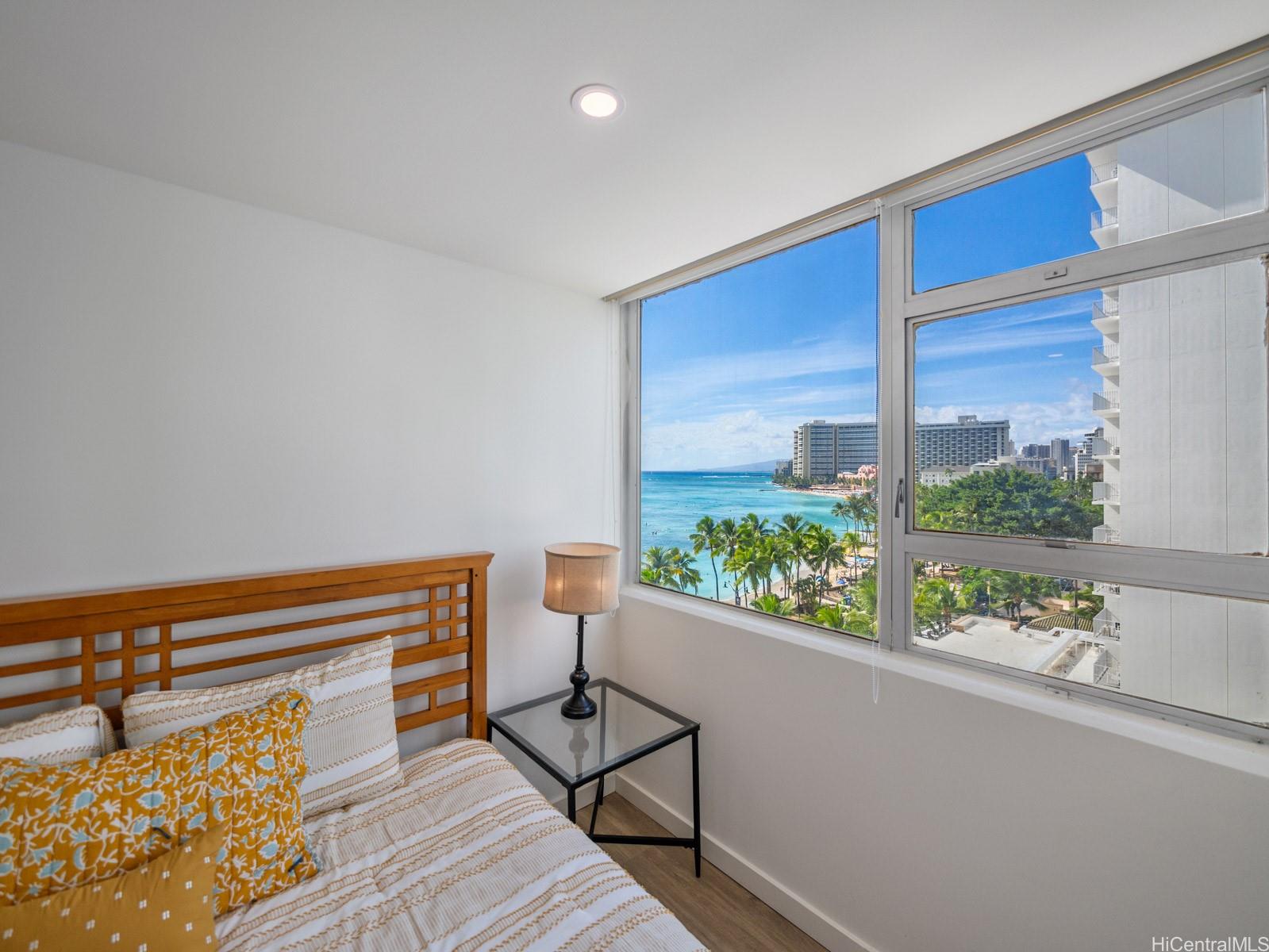 Foster Tower condo # 903, Honolulu, Hawaii - photo 17 of 25