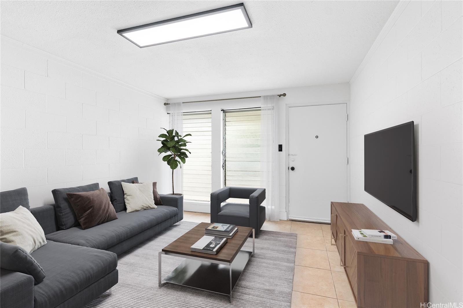 Varsity House condo # 101, Honolulu, Hawaii - photo 4 of 15