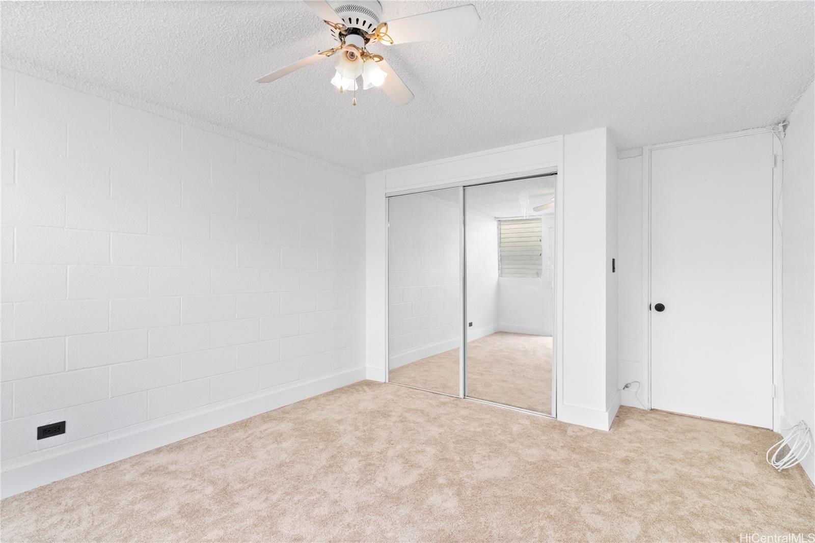 Varsity House condo # 101, Honolulu, Hawaii - photo 9 of 15