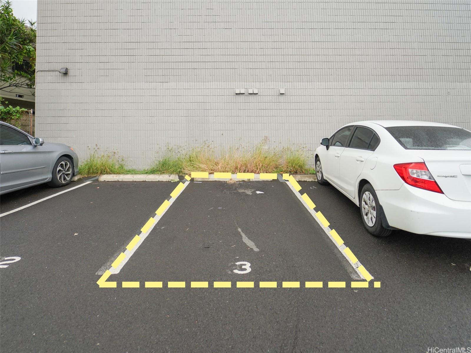 Varsity House condo # 102, Honolulu, Hawaii - photo 13 of 15