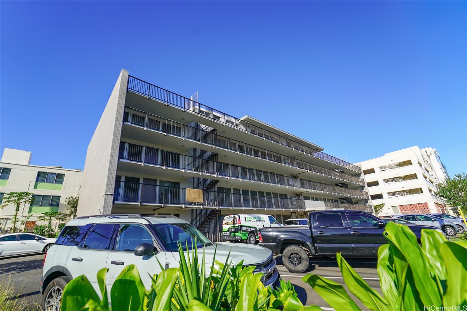 Varsity House condo # 102, Honolulu, Hawaii - photo 18 of 19